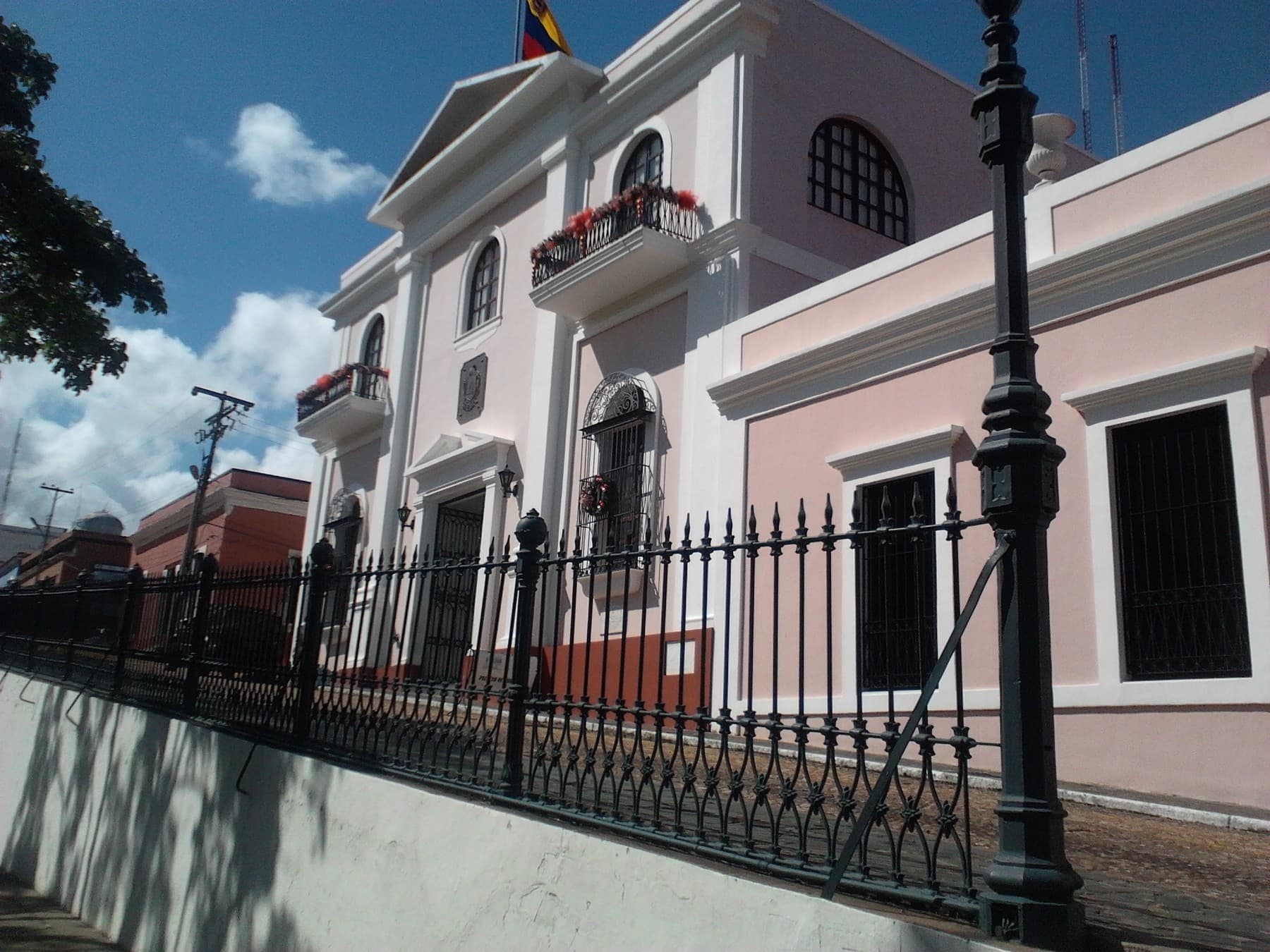 Fachada de la Casa del Congreso de Angostura, en Ciudad Bolívar