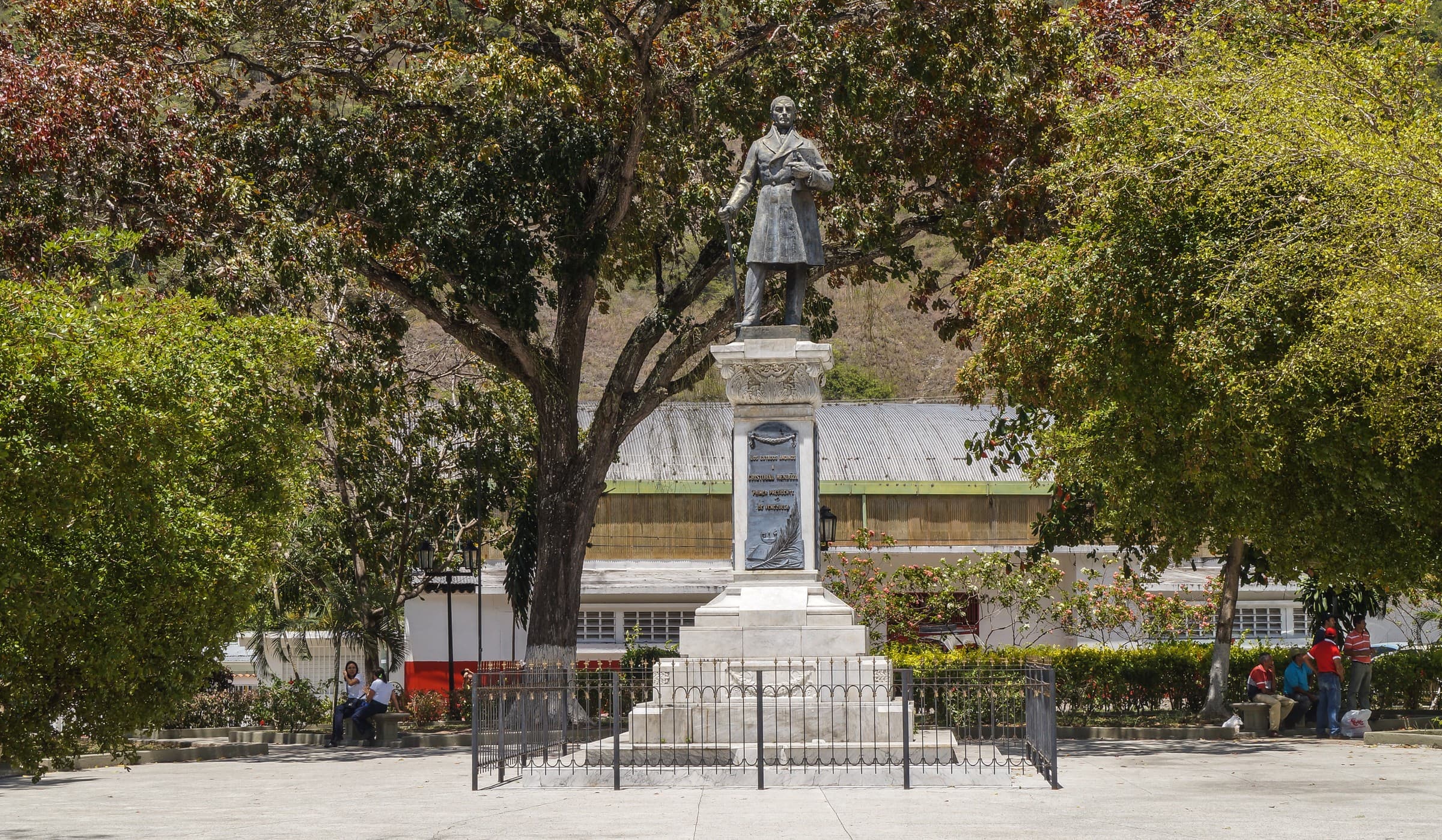 Plaza Cristóbal Mendoza en la ciudad de Trujillo
